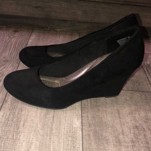 Black Wedge Heels